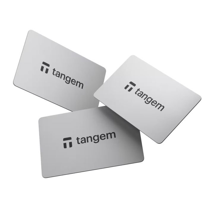 Криптокошелек Tangem Wallet 2.0 на 3 карты Белый